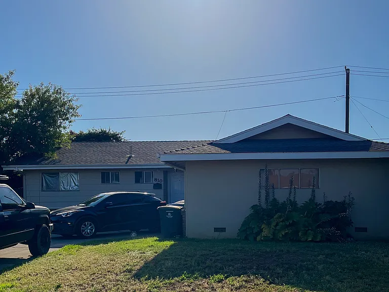 810 Newgate Way — Photo 1