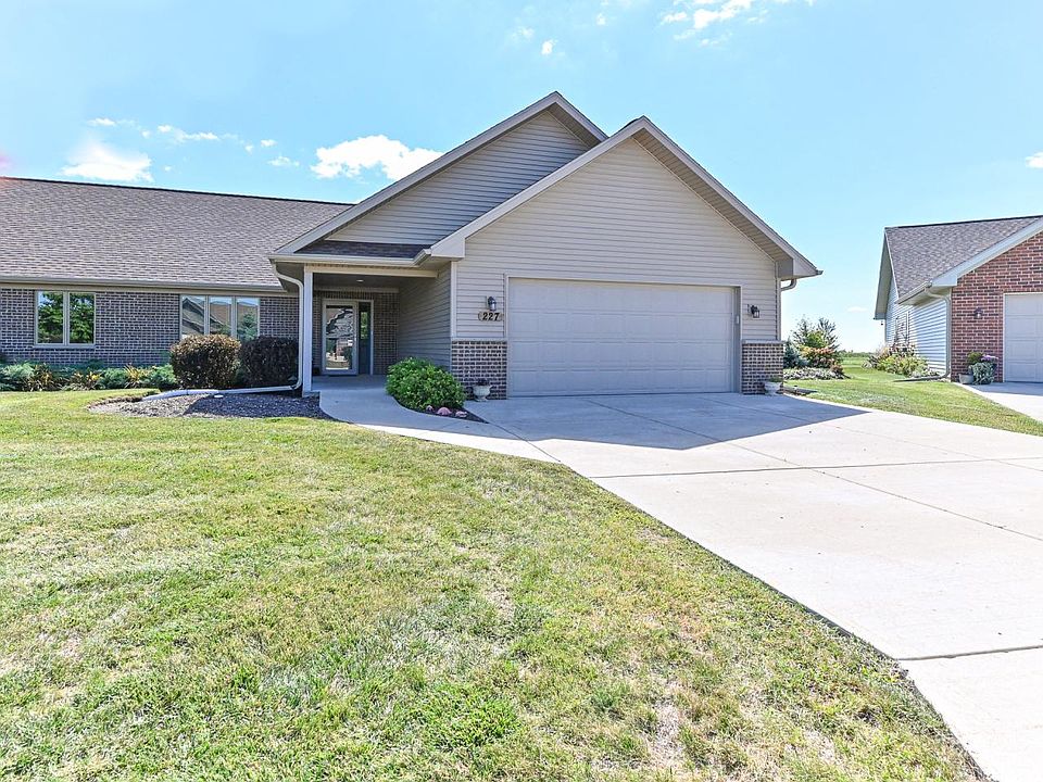 227 Windmill LANE, Walworth, WI 53184 Zillow