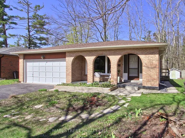 189 Browning Trl, Barrie, ON L4N 5H5