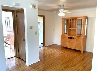 382 Snelling Ave S #7, Saint Paul, MN 55105
