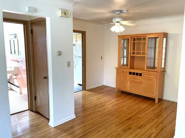 Snelling Avenue Apartments, 382 Snelling Ave S #7, Saint Paul, MN 55105