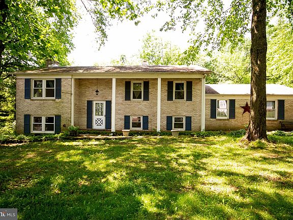 2nd image of 3509 Carsinwood Dr