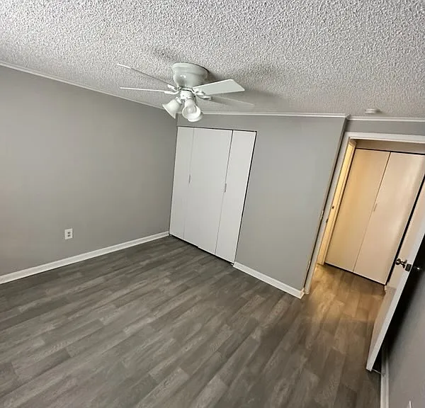 Amberlake Apartments — Photo 6