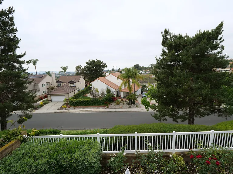 25051 Amberwood — Photo 25