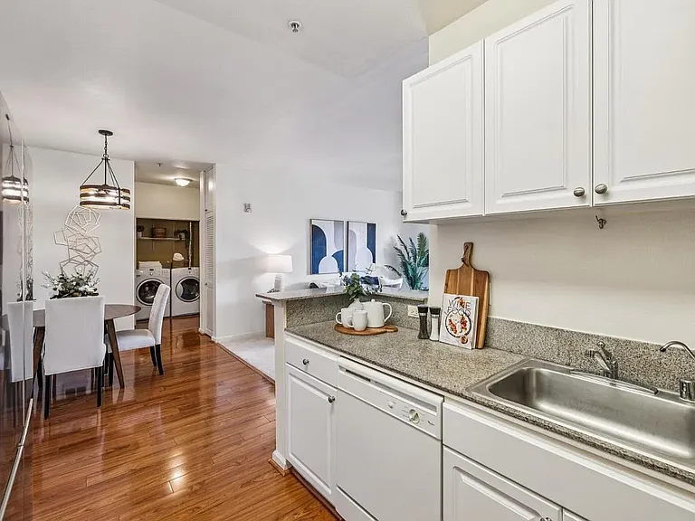 401 S Norfolk St #318 — Photo 18