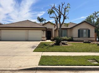 6143 W Seeger Ct, Visalia, CA