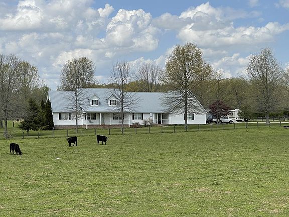 2nd image of 3067 McMinnville Hwy