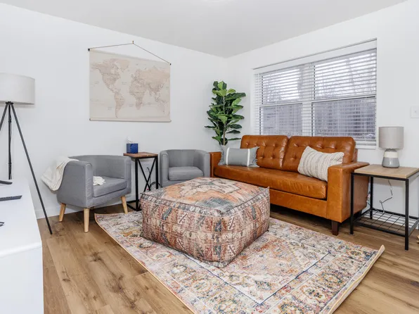 168 1/2 W 300 N, Logan, UT