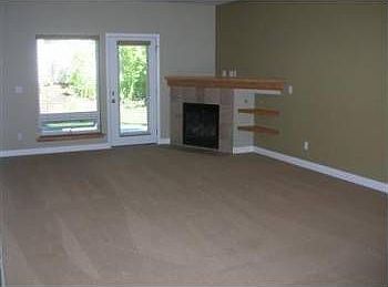 4th image of 1204 23rd Ave Unit A5