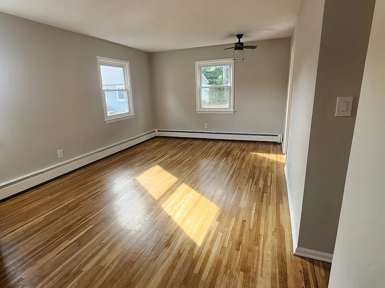 235 Woodport Rd #D3 — Photo 4