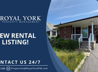 746 Mohawk Rd E #1, Hamilton, ON L8T 2R1