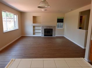 1212 Marque Dr, Rohnert Park, CA 94928