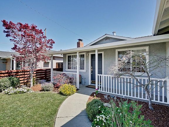 3rd image of 4608 Bolero Dr