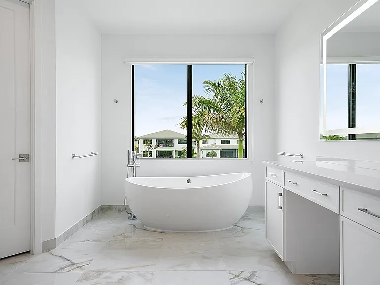 8561 Crystal Downs Ave — Photo 51
