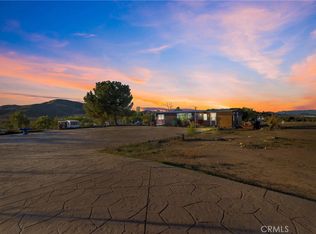 24121 Bienvenidos Rd, Perris, CA 92570