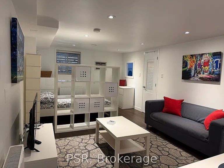 54A Galley Ave #B — Photo 2