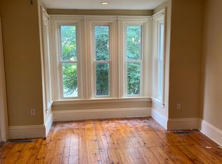 189 Court St APT 1, Plymouth, MA 02360