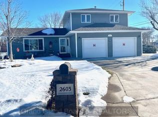 2603 O'Flannagan St, Grand Island, NE 68803