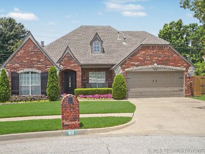 912 W Juneau St, Broken Arrow, OK, 74012