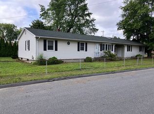 111 Summit Ave, Chicopee, MA 01020