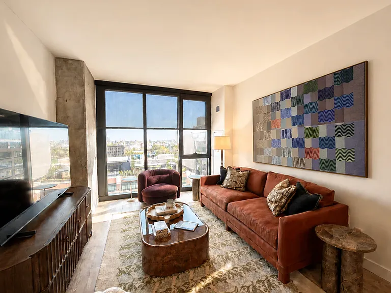 1352 W Lake St #1404 — Photo 3