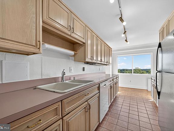 5th image of 1111 University Blvd W #1016 & 1017