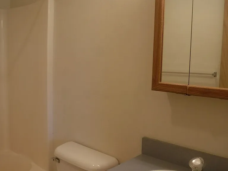 2332 NE Ocker Dr #3 — Photo 8