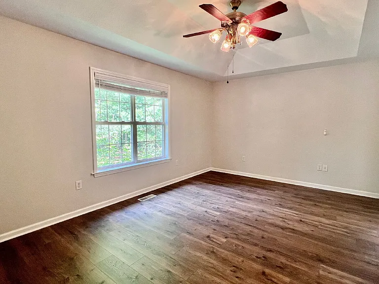 39 Leaf Cir — Photo 25