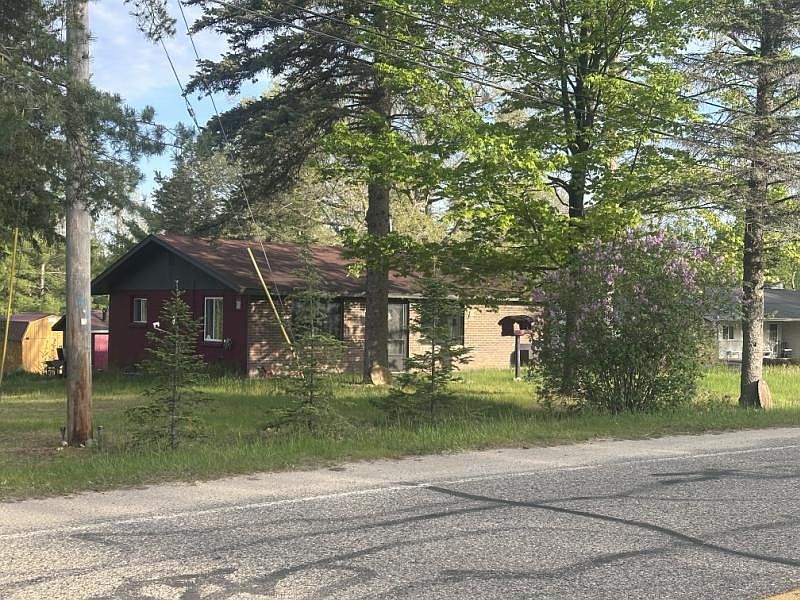 1st image of 1427 N Abbe Rd
