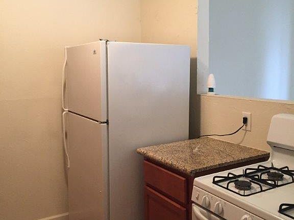5th image of 2504 N Castro Ave #2504