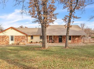 6204 Blackberry Rd, Edmond, OK 73034
