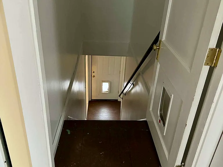 19 Sterling St #2 — Photo 8