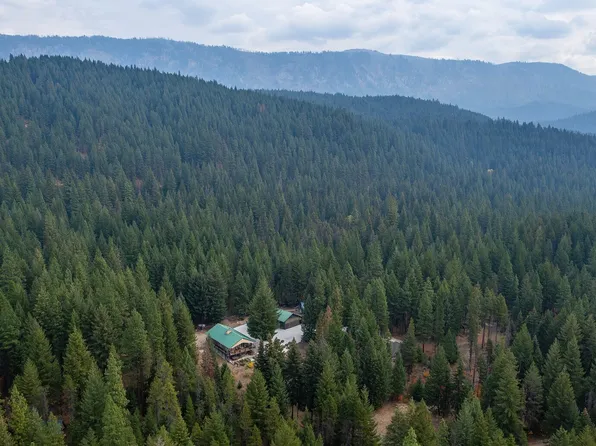 570 Sweetbriar Lane, Leavenworth, WA 98826