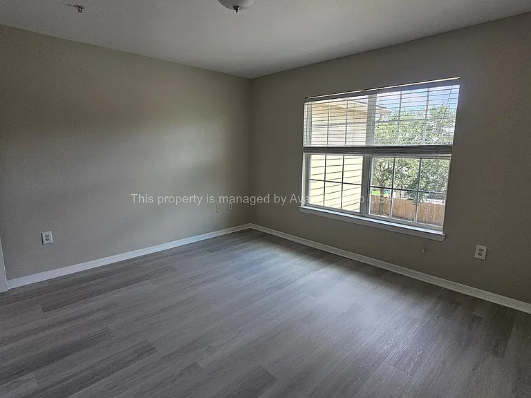 7800 Point Meadows Dr #934 — Photo 16