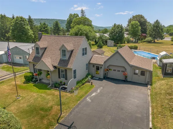 582 Foster Hill Rd, Greene, NY 13778