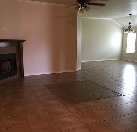 2nd image of 3901 Salt Fork Dr
