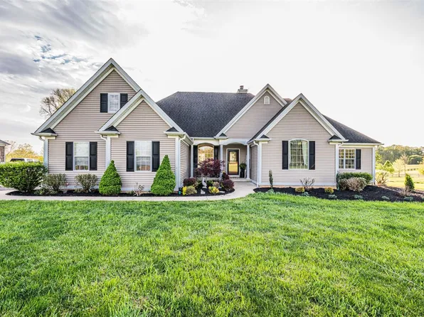 2668 W G Talley Rd, Alvaton, KY 42122