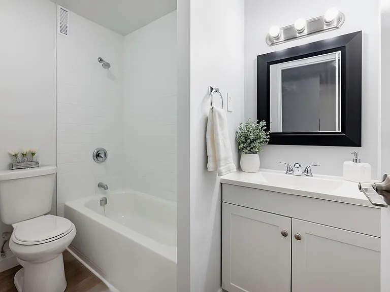 10 Leacrest Ct — Photo 10