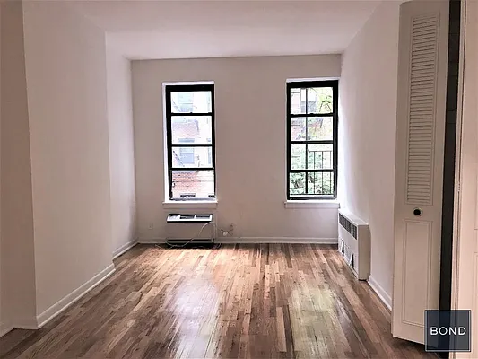 Rented by Bond New York | media 7