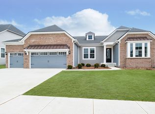 14818 Legacy Oaks Dr, Carmel, IN 46032