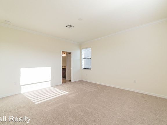5th image of 12988 Broomfield Ln