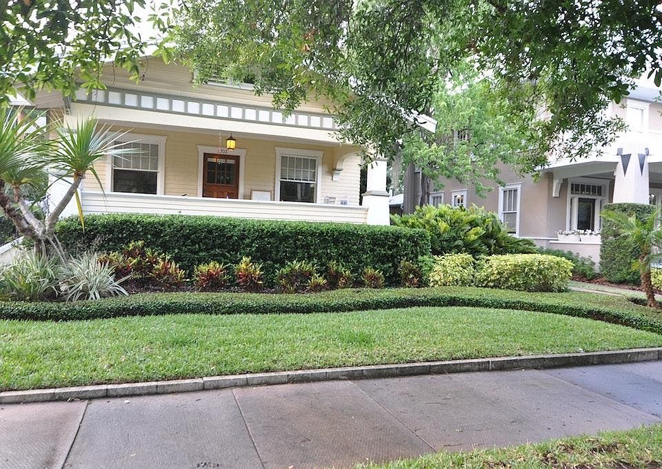 1st image of 1703 W Richardson Pl