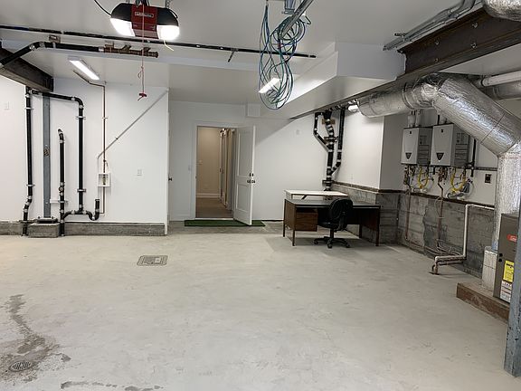 Garage Parking!