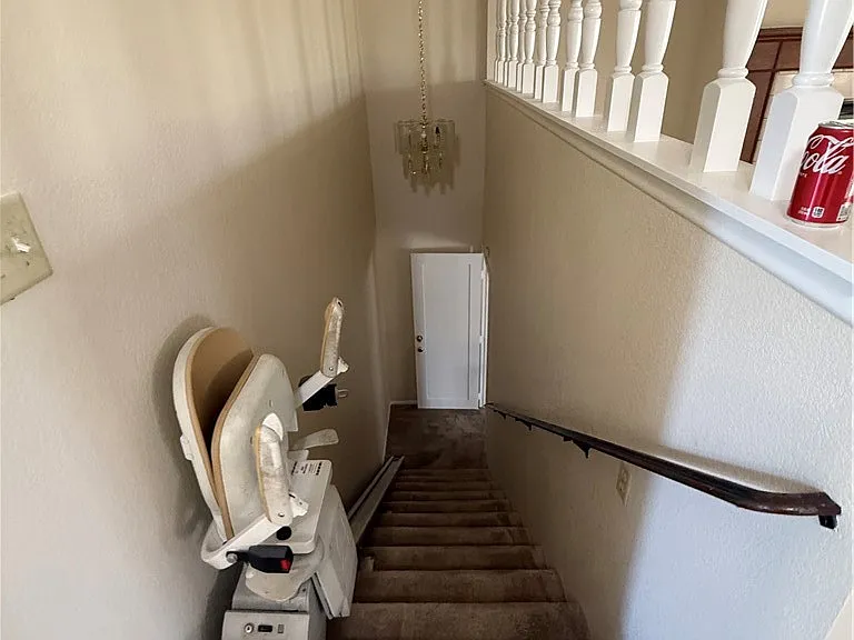 18053 Orange St — Photo 14