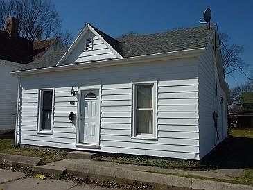 2nd image of 212 Park St