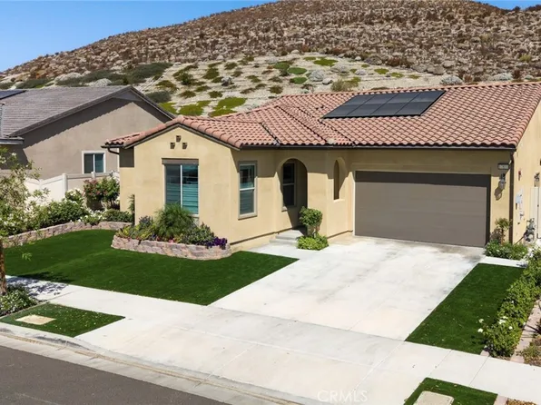 17833 Cirrus Dr, Santa Clarita, CA 91350