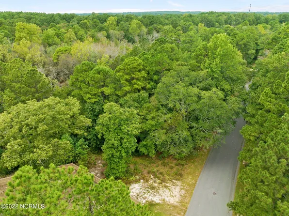 5 Bedford Circle, Pinehurst, NC 28374