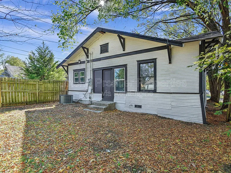 1115 S Rusk Ave — Photo 20