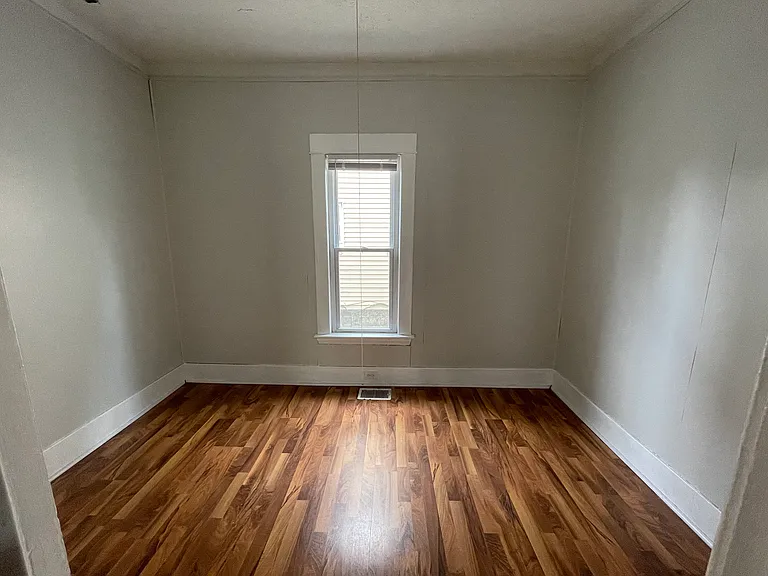 1017 Dayton St SW #1 — Photo 14