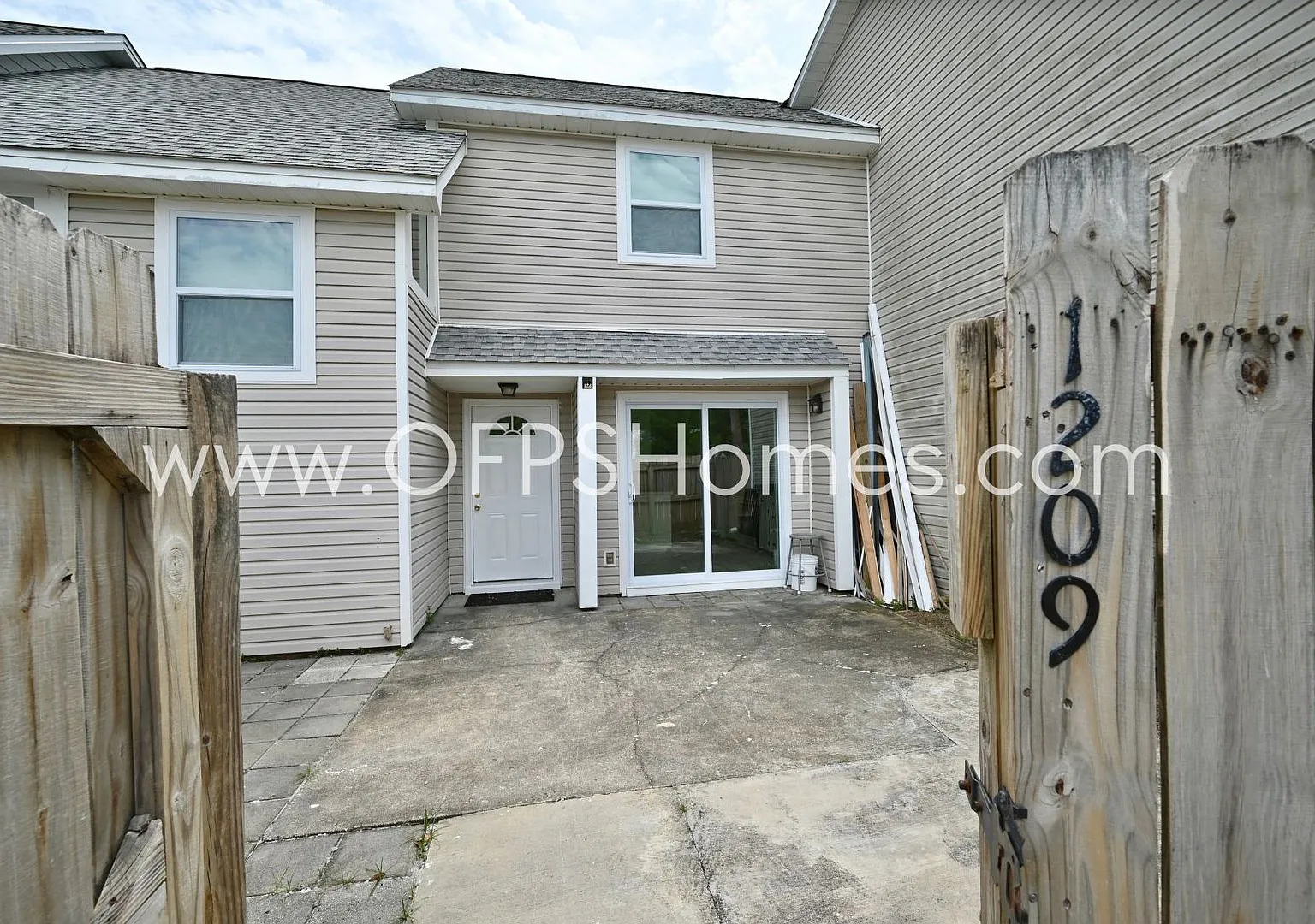 2/2.5 Available In Destin!! Split Floorplan! — Photo 4
